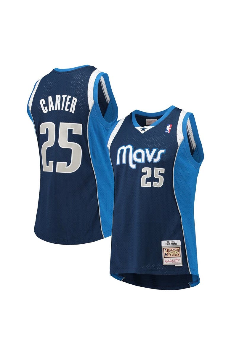 Mitchell & Ness Men's Mitchell & Ness Vince Carter Navy Dallas Mavericks Hardwood Classics Swingman Jersey, Alternate, color, 