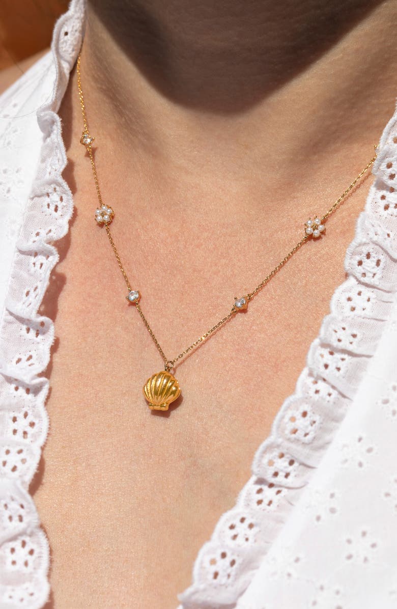 Girls Crew Shell Pendant Necklace, Alternate, color, Gold