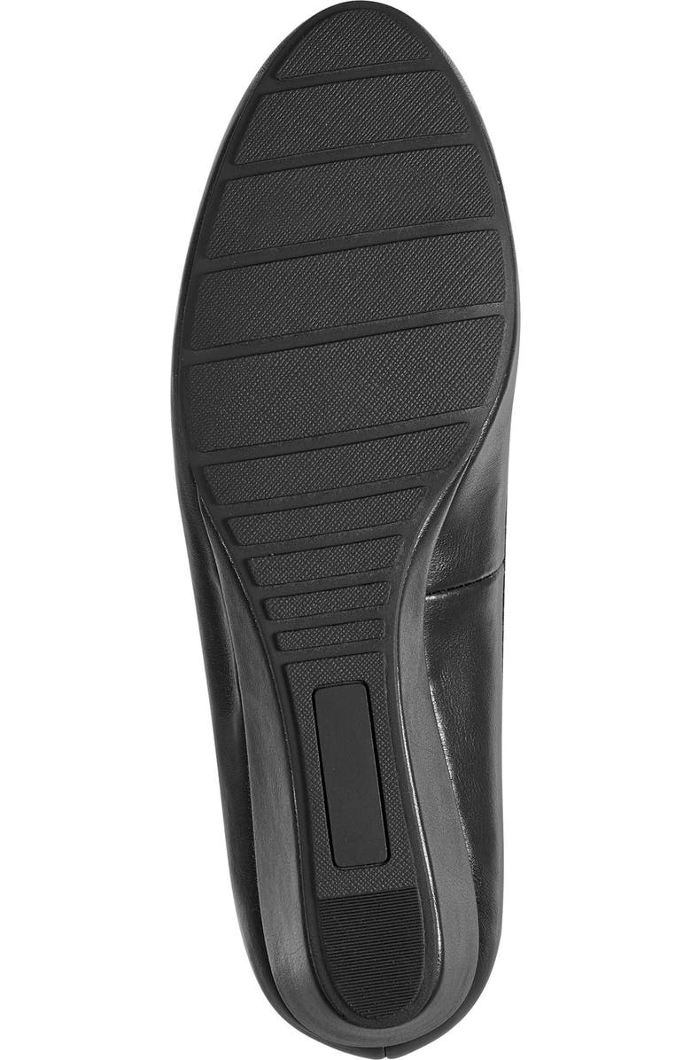 Bandolino Wedge Pump, Alternate, color, Black Smooth