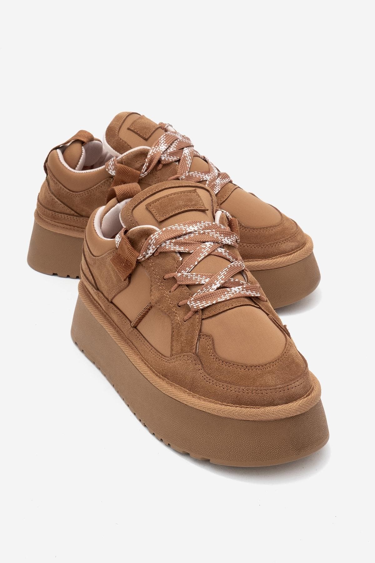 Riven Leather Platform Sneaker, Alternate, color, Cognac Suede