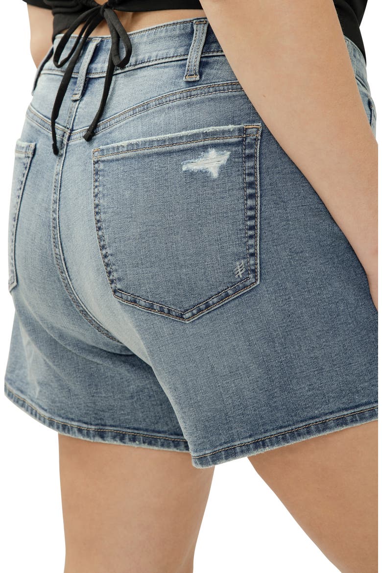 Exposed Button Mid Rise Denim Boyfriend Shorts, Alternate, color, SUMMERS BEACH