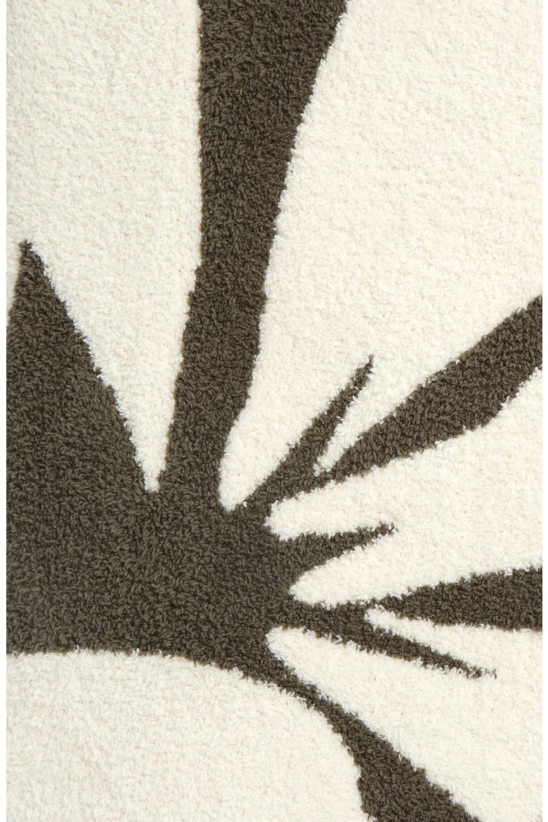 CozyChic® Daisy Petal Throw Blanket, Alternate, color, KHAKI GREEN MULTI