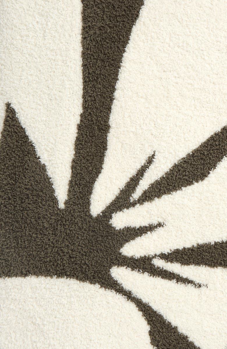 Barefoot Dreams<sup>®</sup> CozyChic<sup>®</sup> Daisy Petal Throw Blanket, Alternate, color, Khaki Green Multi