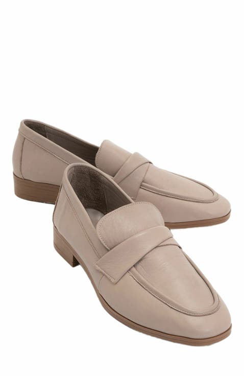 Splice Leather Flat Loafers (Women)