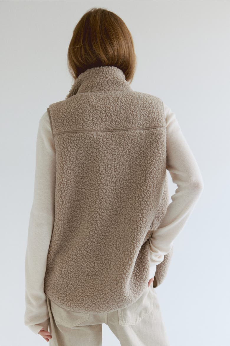 Mama Before & After Babywearing Teddy Fleece Vest, Alternate, color, Beige