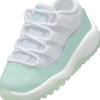 Air Jordan 11 Retro Low Sneaker