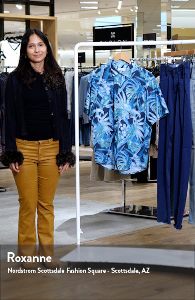 Bahama Coast Jungle Haven IslandZone<sup>®</sup> Short Sleeve Performance Button-Up Shirt, sales video thumbnail