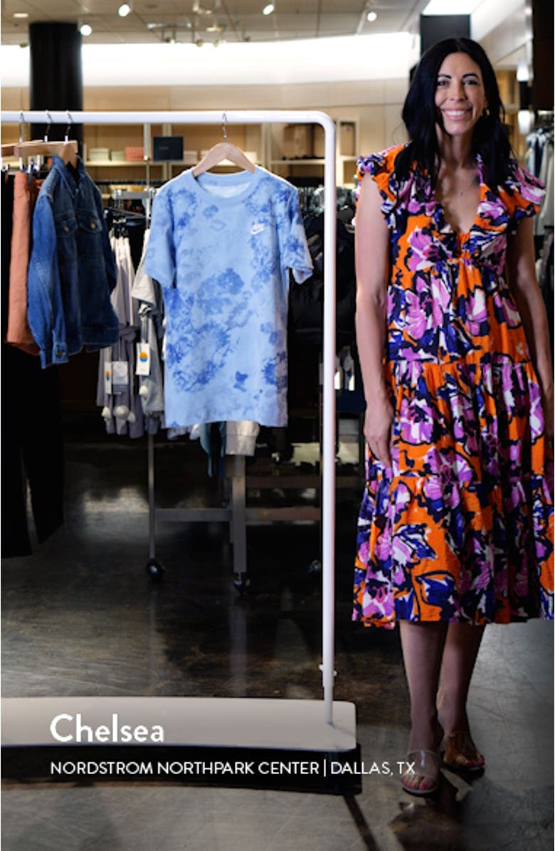 Kids' Sportswear Club Tie-Dye T-Shirt, sales video thumbnail