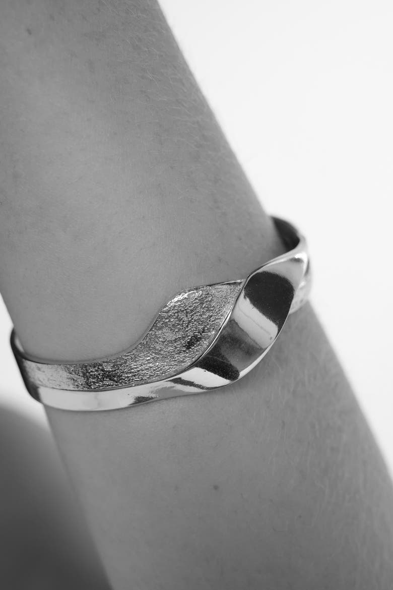 Wave Bangle, Alternate, color, Silver
