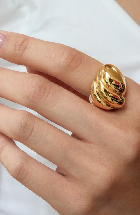 Marie Sculpted Dome Ring