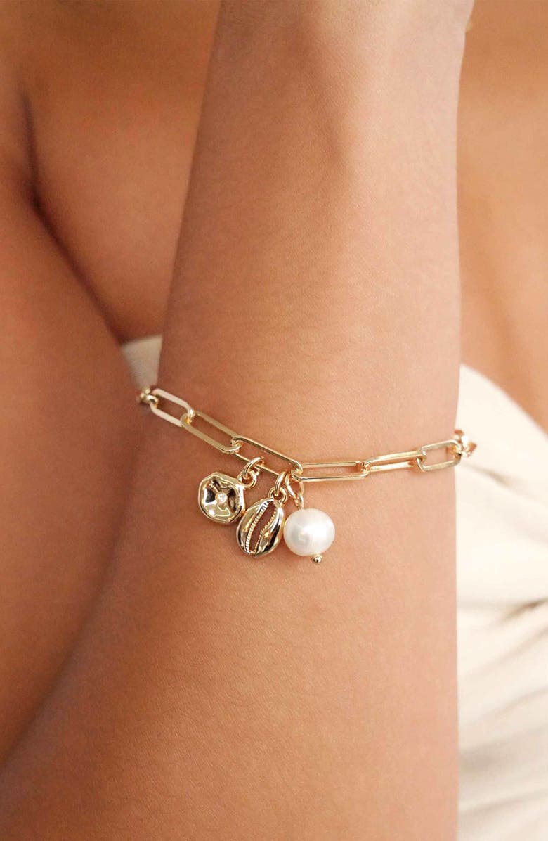 Ettika Golden Shore Charm Bracelet, Alternate, color, Gold
