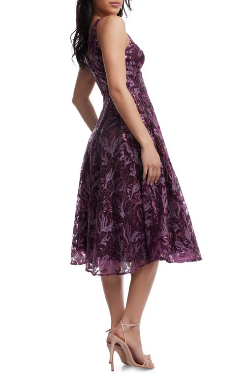 DRESS THE POPULATION DRESS THE POPULATION ELISA SEQUIN FIT & FLARE COCKTAIL DRESS
