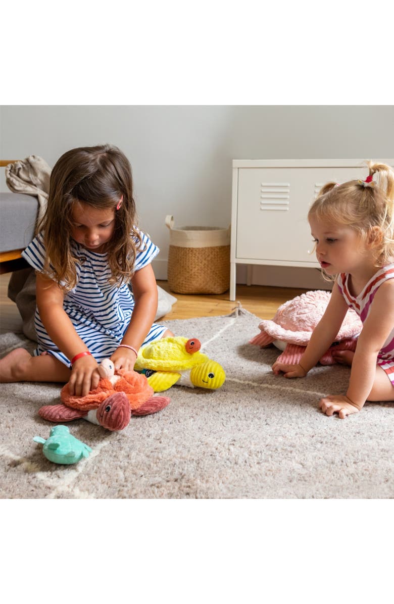 Les Ptipotos Sea Turtle Mom 
Her Baby (Medium) - Secret Keeper Plush Toy, Eco-Friendly, Soft 
Washable, Alternate, color, Mint