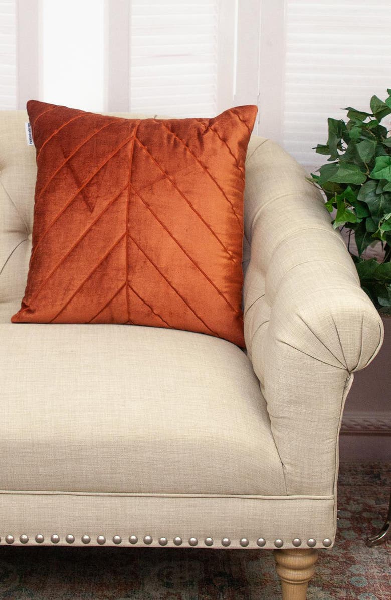 PARKLAND COLLECTION Tobyn Quilted Pillow, Alternate, color, Burnt Orange
