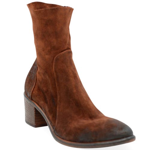 Madison Maison P2577 Distressed Ankle Boot In Brown