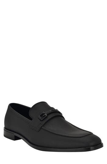 Guess Hollas Bit Penny Loafer In Blk01 - Black Saffiano Texture