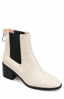 Journee Collection Comfort Foam Nigella Bootie
