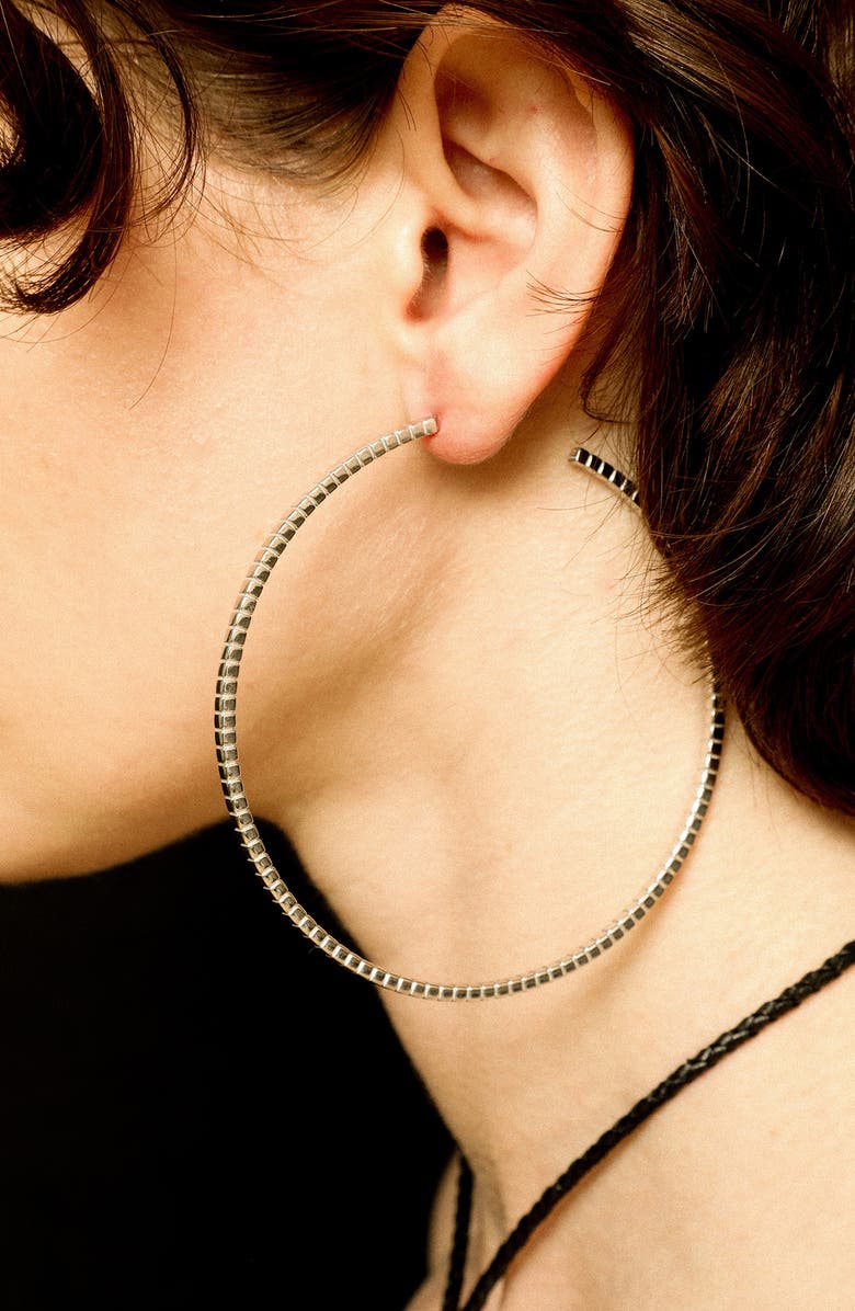 IVI Los Angeles Large Signore Hoop Earrings, Alternate, color, Silver