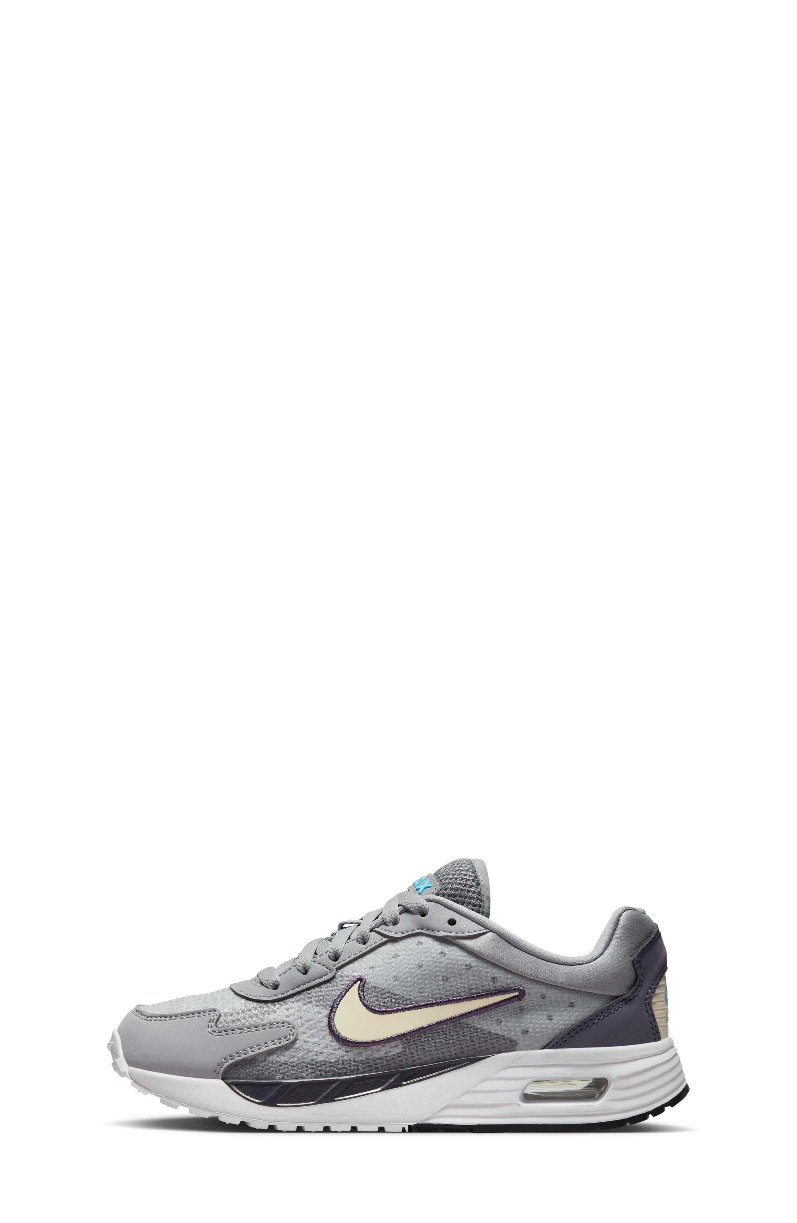 Nike Kids' Air Max Solo Sneaker, Alternate, color, 