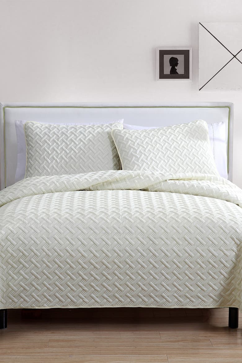 Full/Queen Nina Embossed Quilt - Ivory, Alternate, color, IVORY