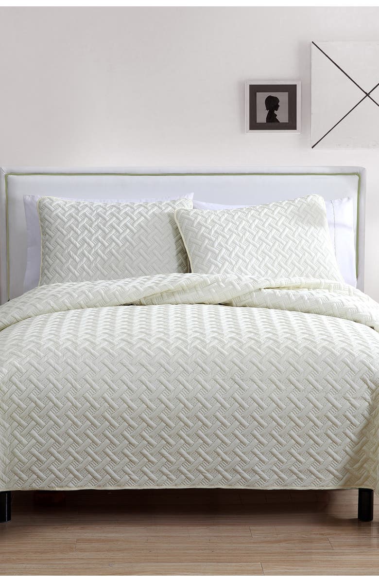 VCNY HOME Full/Queen Nina Embossed Quilt - Ivory, Alternate, color, Ivory