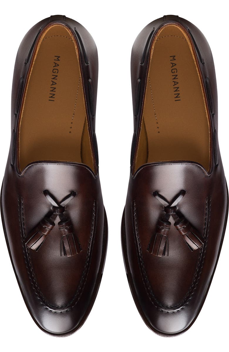 Magnanni Martes Tassel Loafer, Alternate, color, Brown