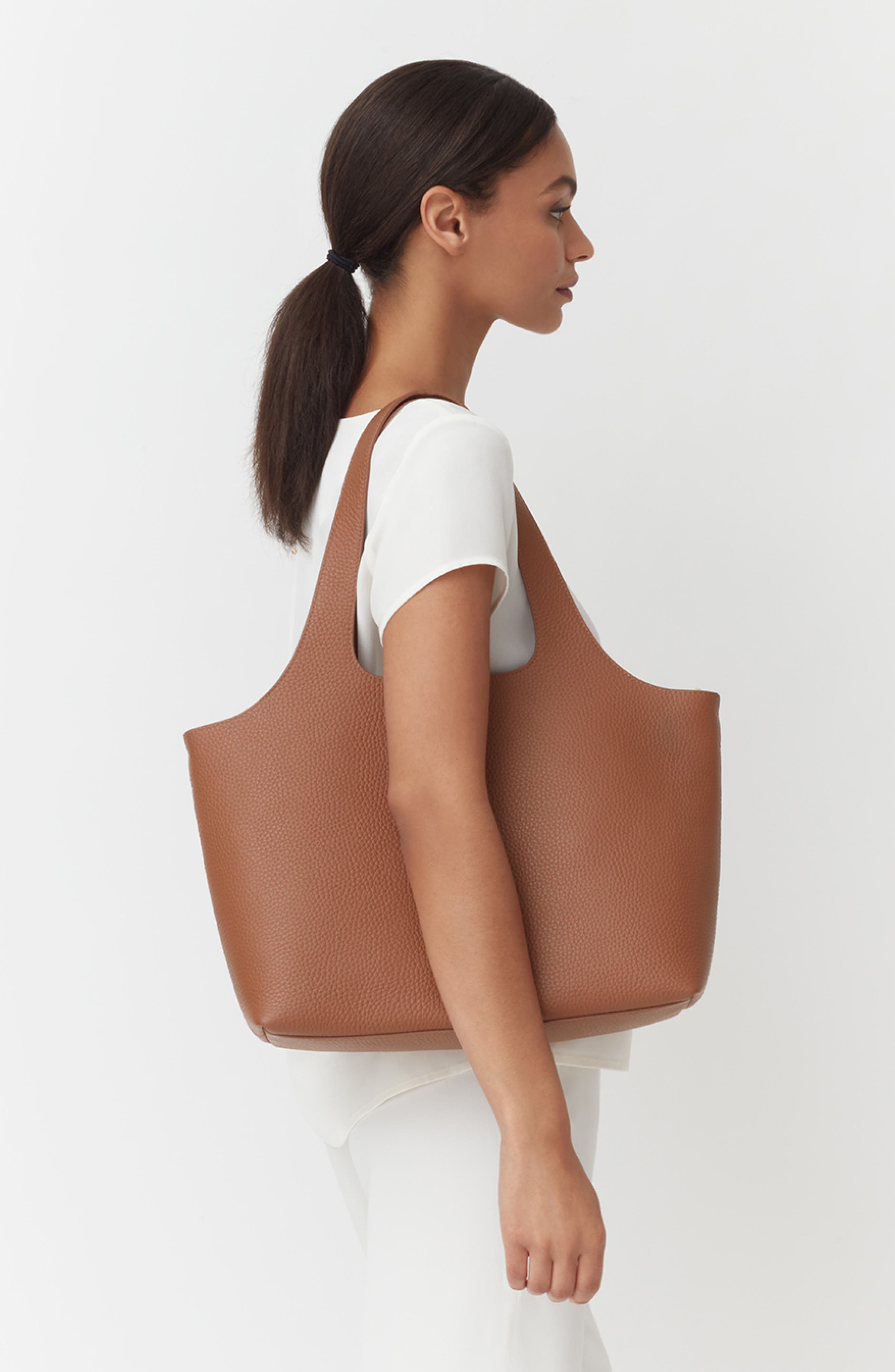 Cuyana System 13-Inch Laptop Leather Tote, Alternate, color, Caramel