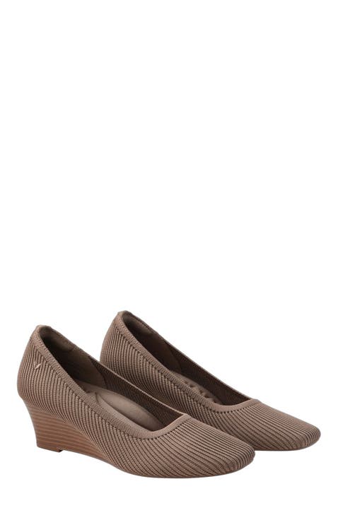 Margot Wedge Pro Square-Toe Heel