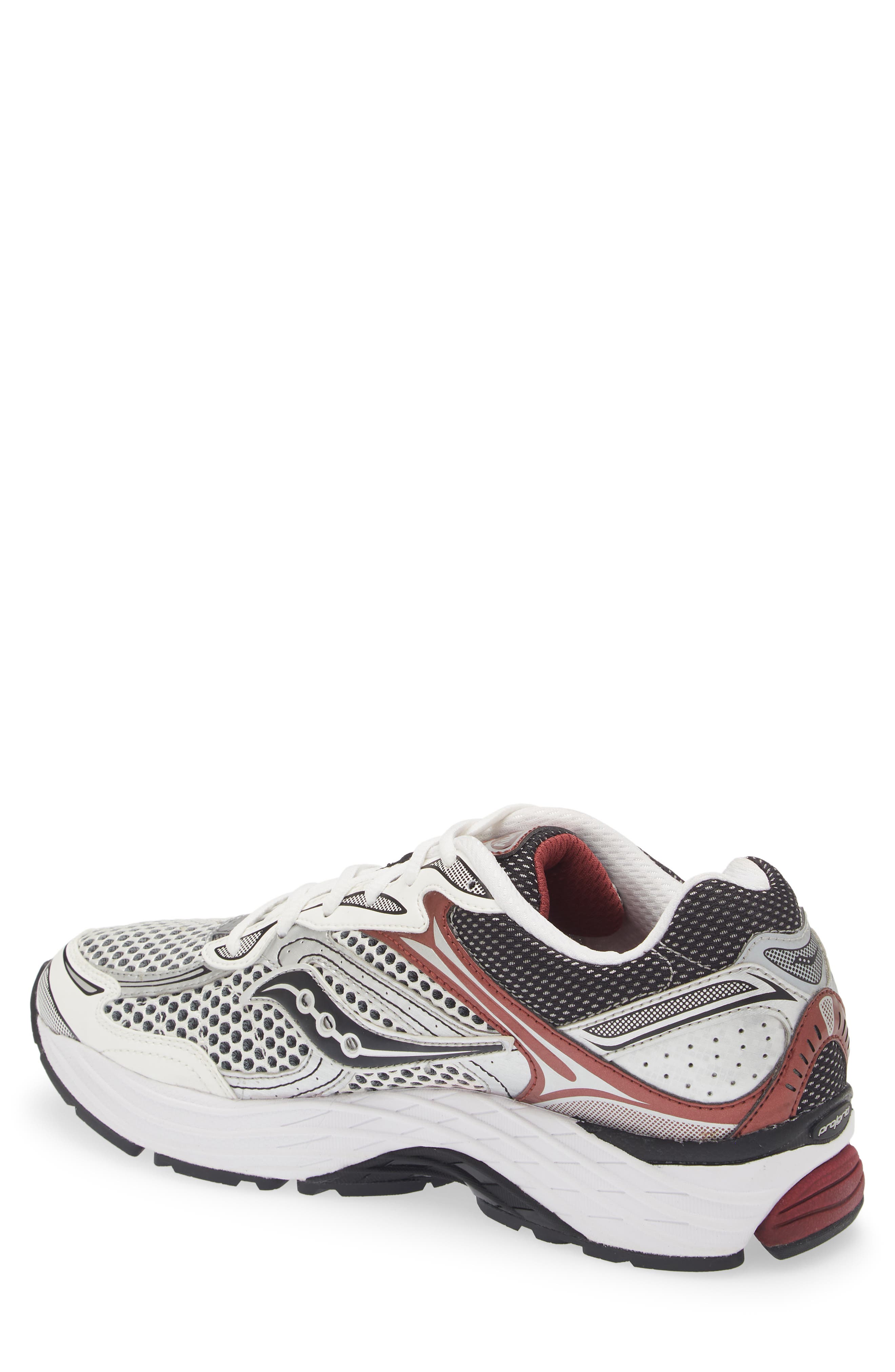 Saucony ProGrid Omni 9 Sneaker, Alternate, color, Silver/Red