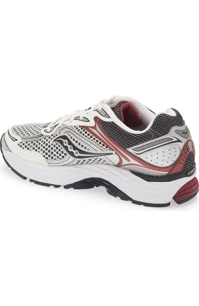 Saucony ProGrid Omni 9 Sneaker, Alternate, color, Silver/Red