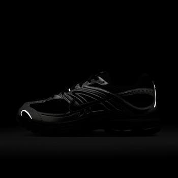 Air Max Moto 2K Sneaker