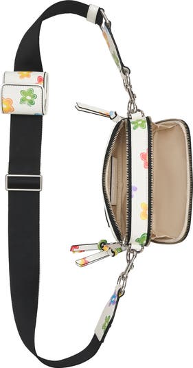 The Wild Daisy Snapshot Bag