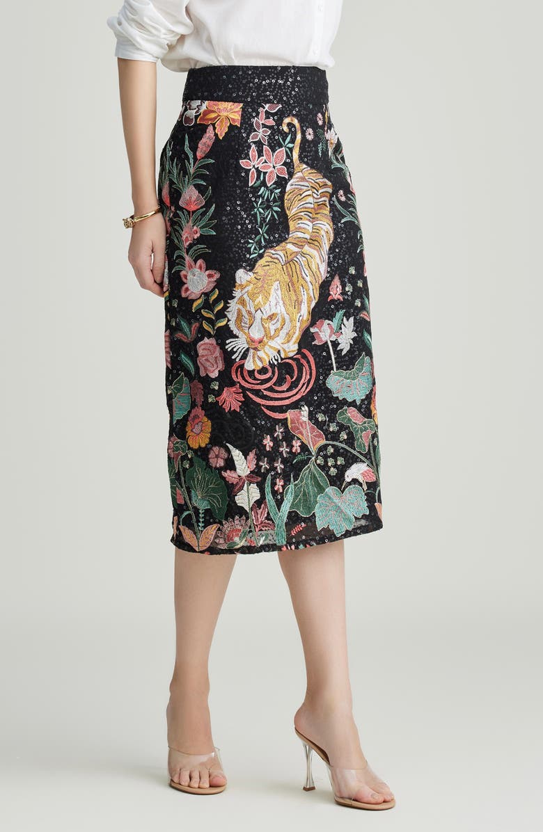 Embroidred Sequin Pencil Skirt