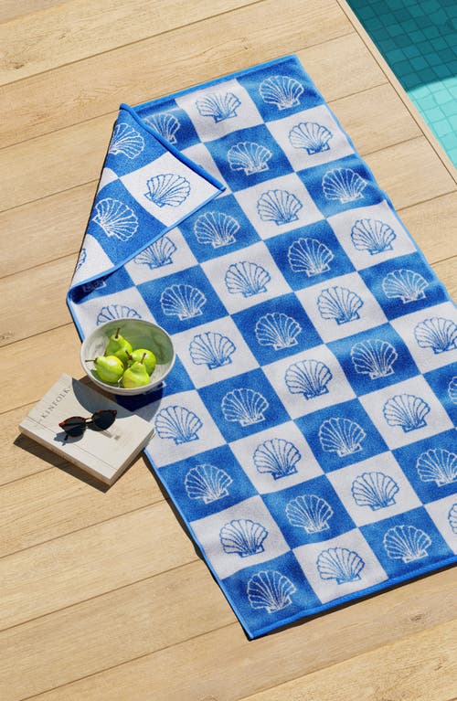 Woven & Weft Oversize Beach Towel In Blue/white Seashell