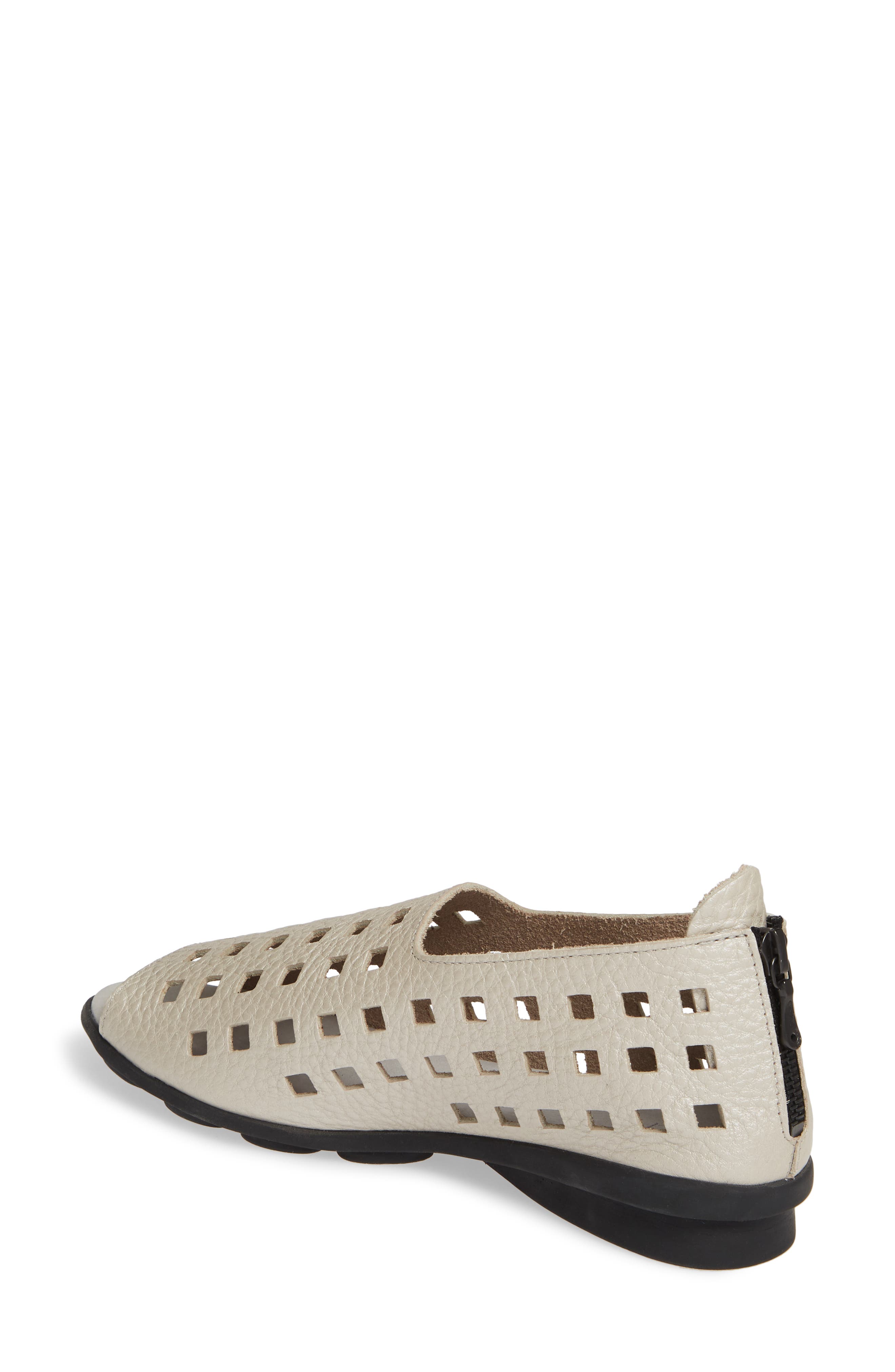 Arche 'Drick' Flat, Alternate, color, 