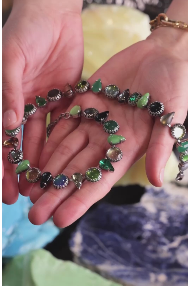 Layering Choker, Alternate, color, Alligator