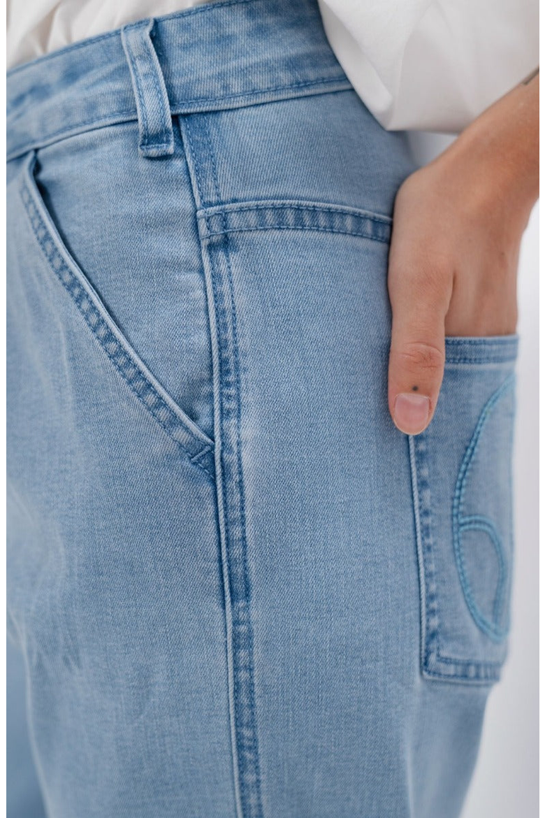 California Barrel Jeans, Alternate, color, Sky