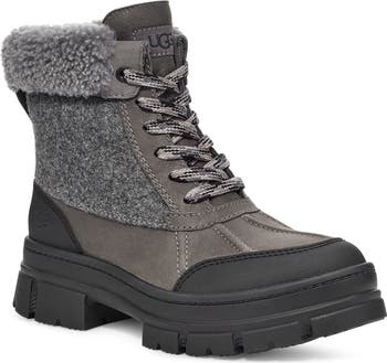 UGG Ashton Short Waterproof shops Boot