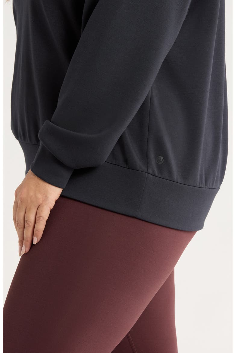 Soft Luxe Boxy Knit Crew Sweatshirt, Alternate, color, BLACK