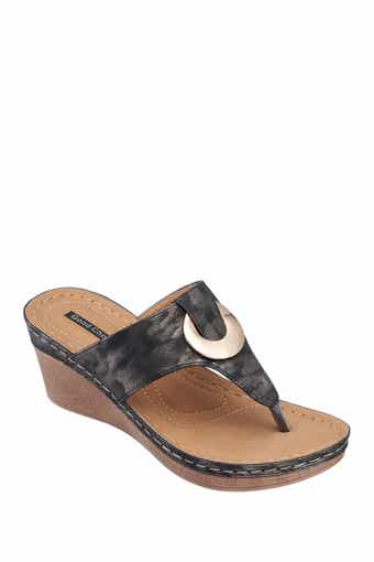 GC SHOES Genelle Wedge Thong Toe Sandal