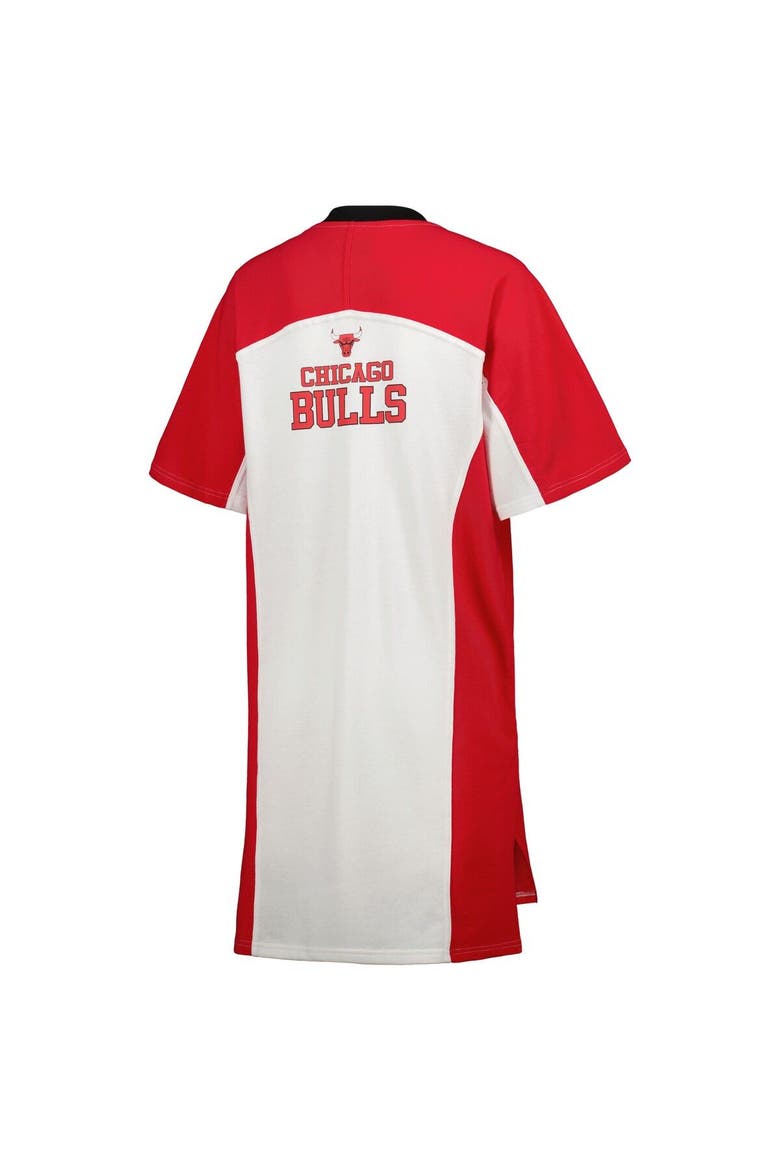 Women's G-III 4Her by Carl Banks White Chicago Bulls Free Throw T-Shirt Dress, Alternate, color, White