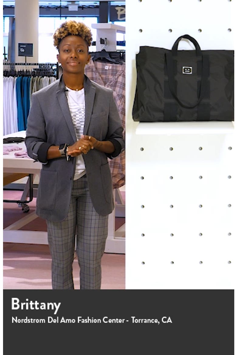 Arvid Face Plaque Zip Tote video
