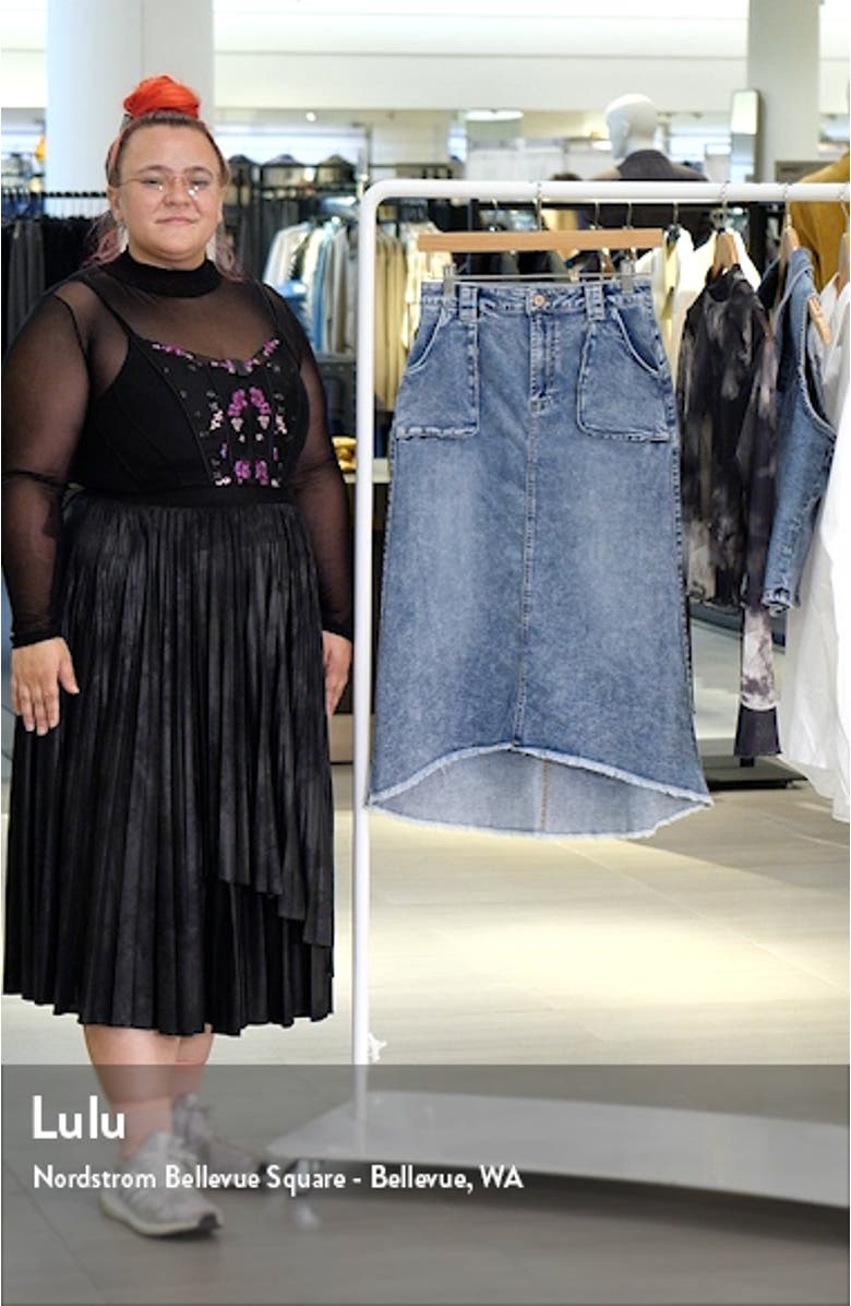 Patch Pocket Denim Midi Skirt, sales video thumbnail