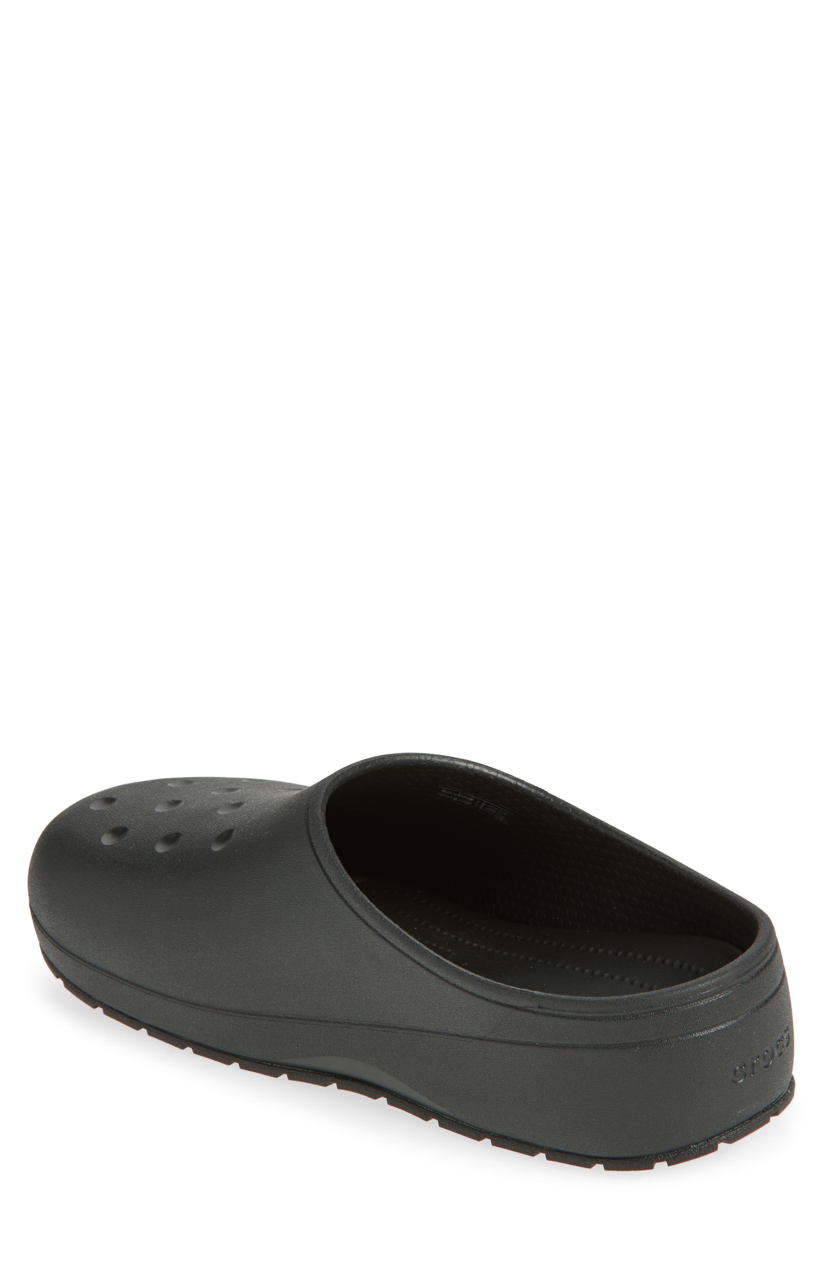 CROCS Gender Inclusive Classic Quiet Clog, Alternate, color, Black