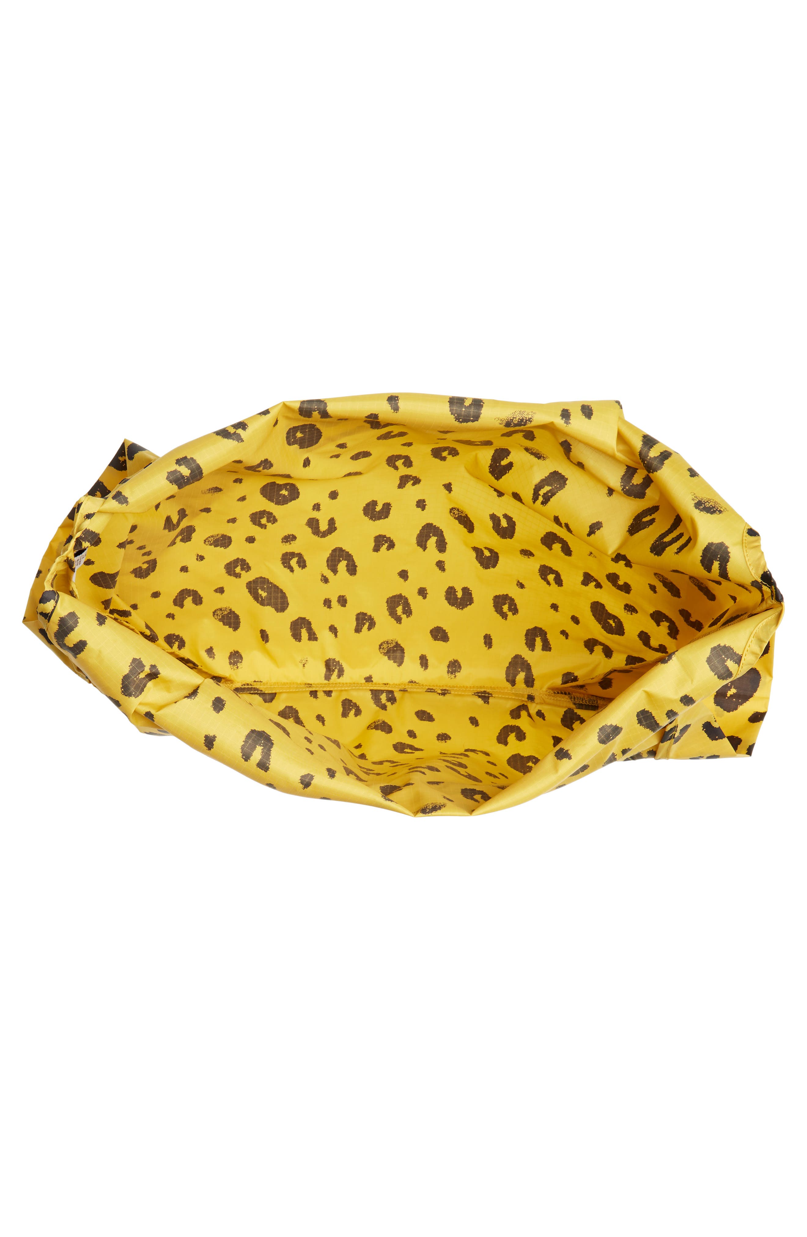 Baggu® Standard Baggu Printed Ripstop Nylon Tote, Alternate, color, LEOPARD