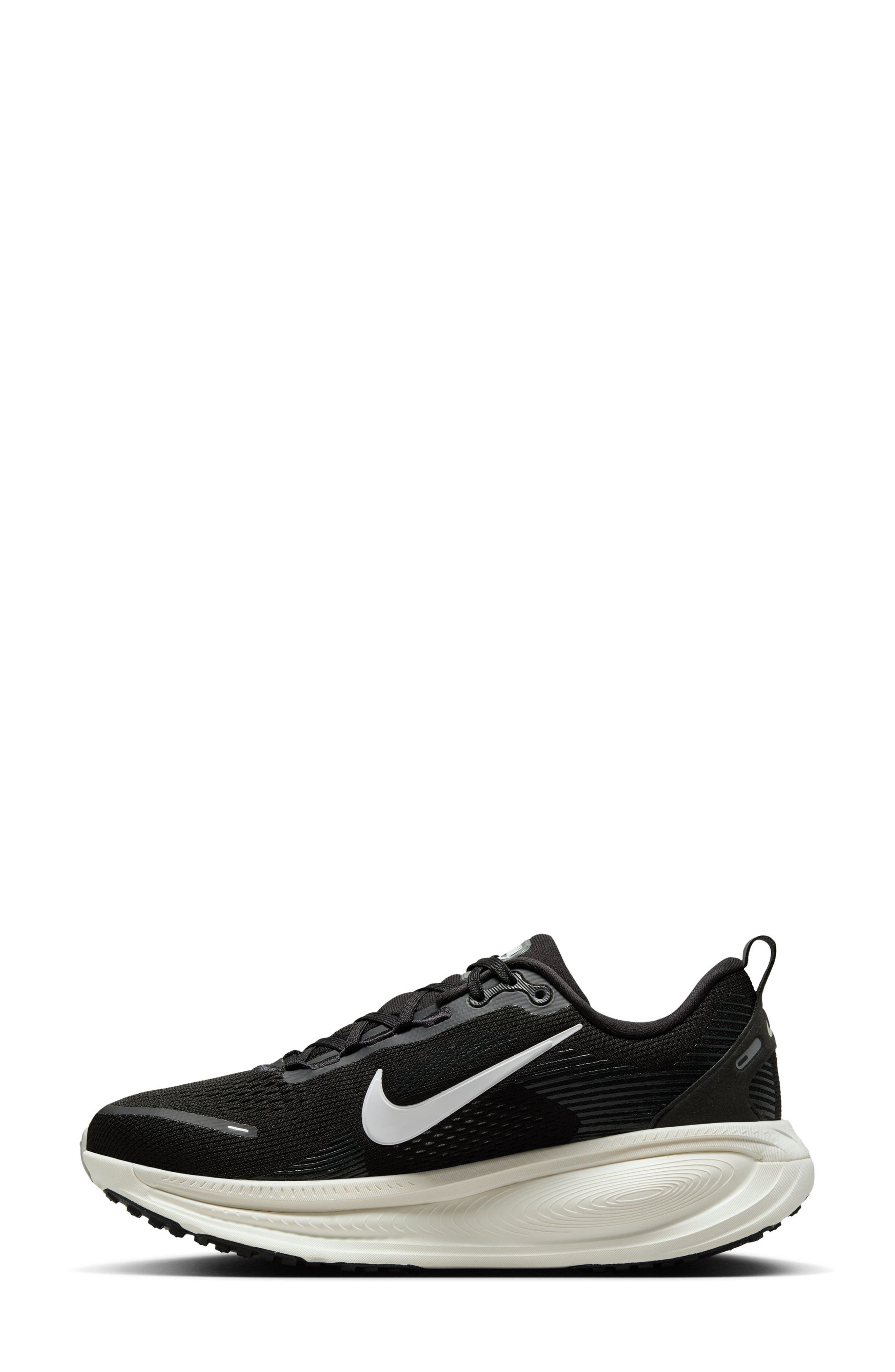 Обувь Nike Vomero 18 Running Shoe — фото 6
