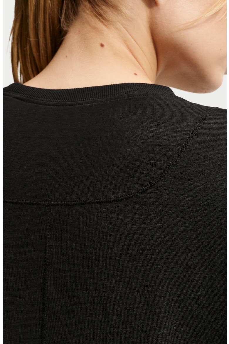 One Relaxed Dri-FIT Top, Alternate, color, 011 BLACK/WHITE