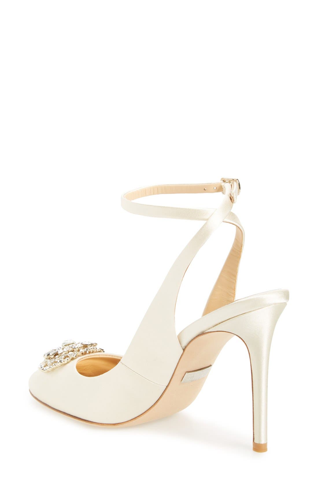 Badgley Mischka 'Darwyn' Ankle Strap Pump, Alternate, color, IVORY SATIN