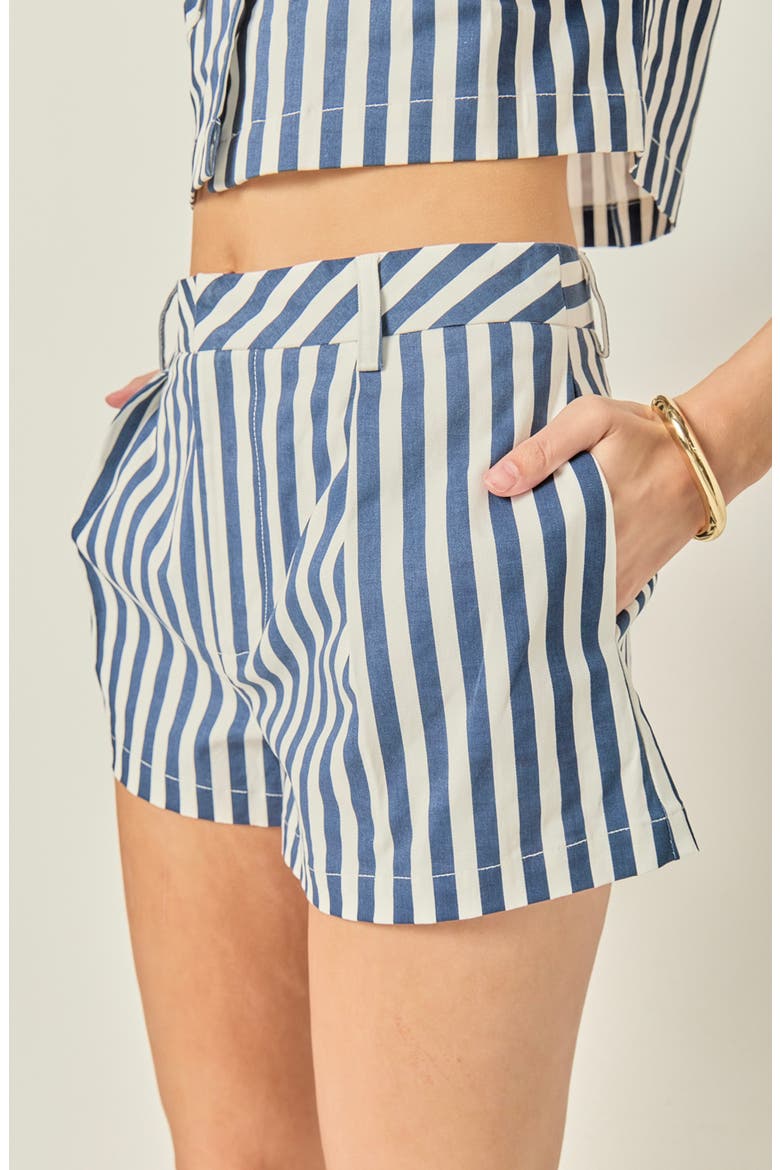 Striped Pleated Shorts, Alternate, color, NAVY/ OFF WHITE
