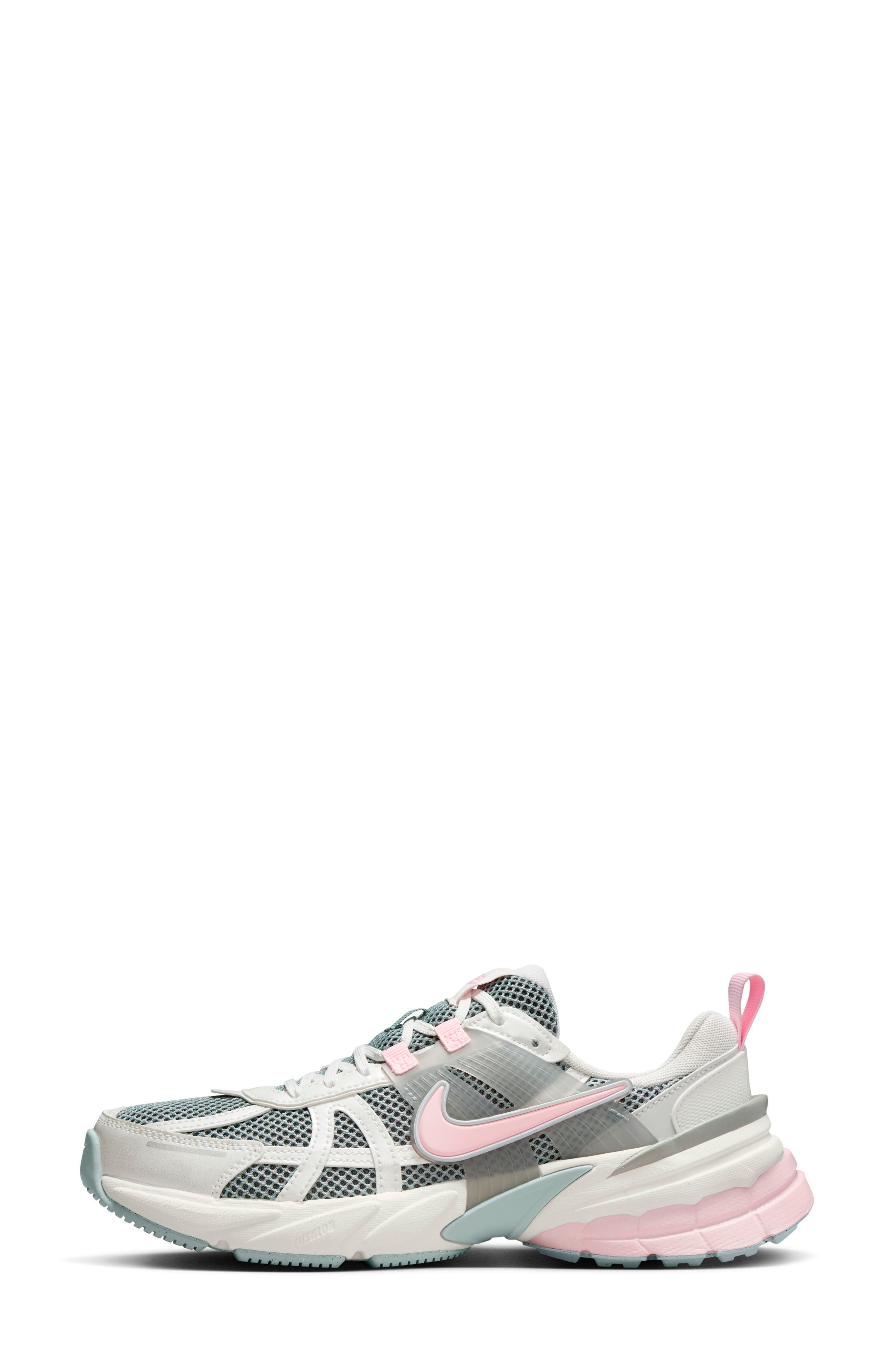 Nike V2K Run Sneaker, Alternate, color, 